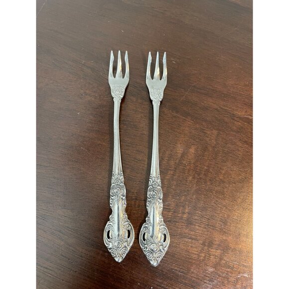 Vintage Oneida Northland Baton Rouge Appetizer Forks - set of 2 - Picture 2 of 3